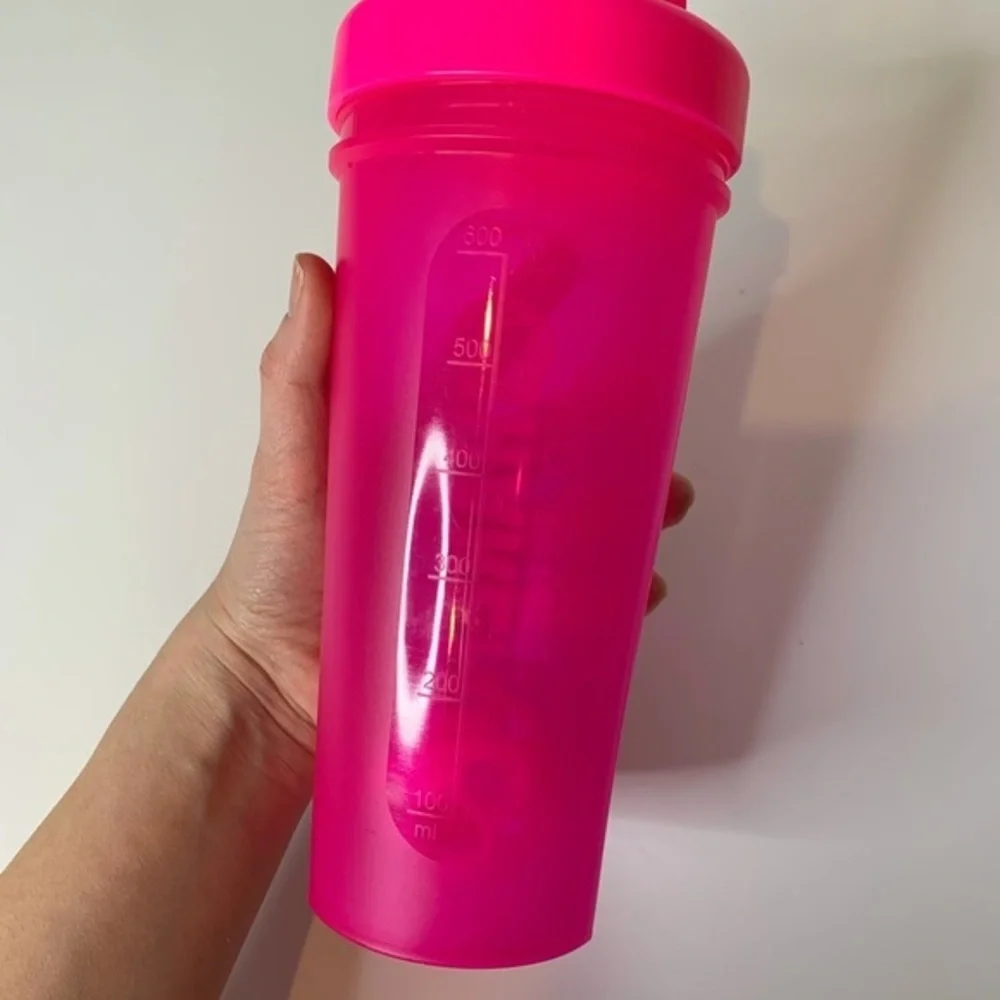 Shaker Bottle Water Bottle For Nutritional Shakes